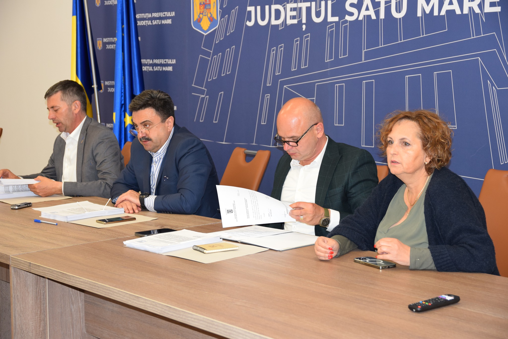Ședință laborioasă a Comisiei județene pentru stabilirea dreptului de proprietate privată asupra terenurilor