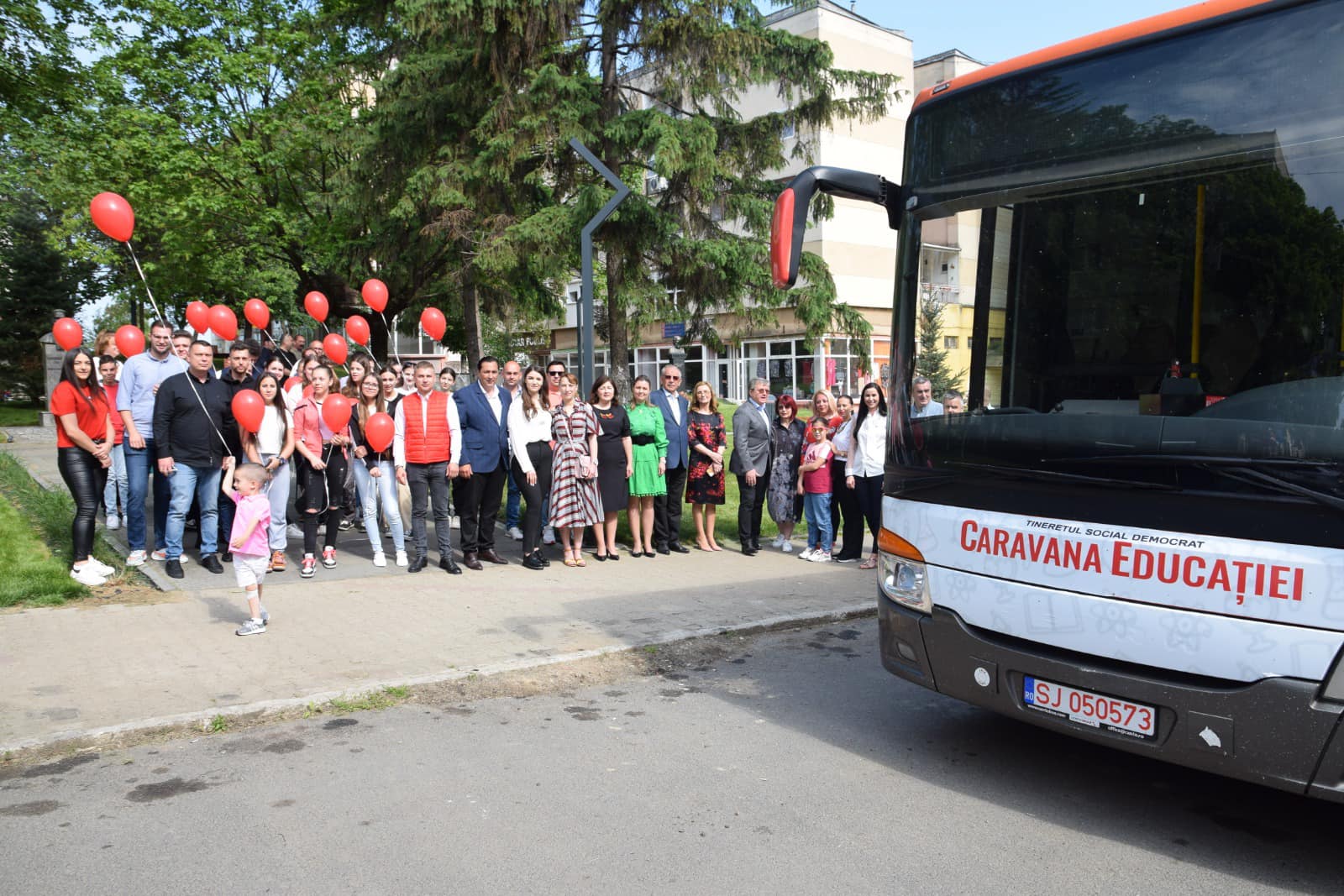 Proiectul inedit TSD, #Caravana_Educației ediția a II-a a ajuns azi în județul Satu Mare, de această dată în orașul Tășnad!