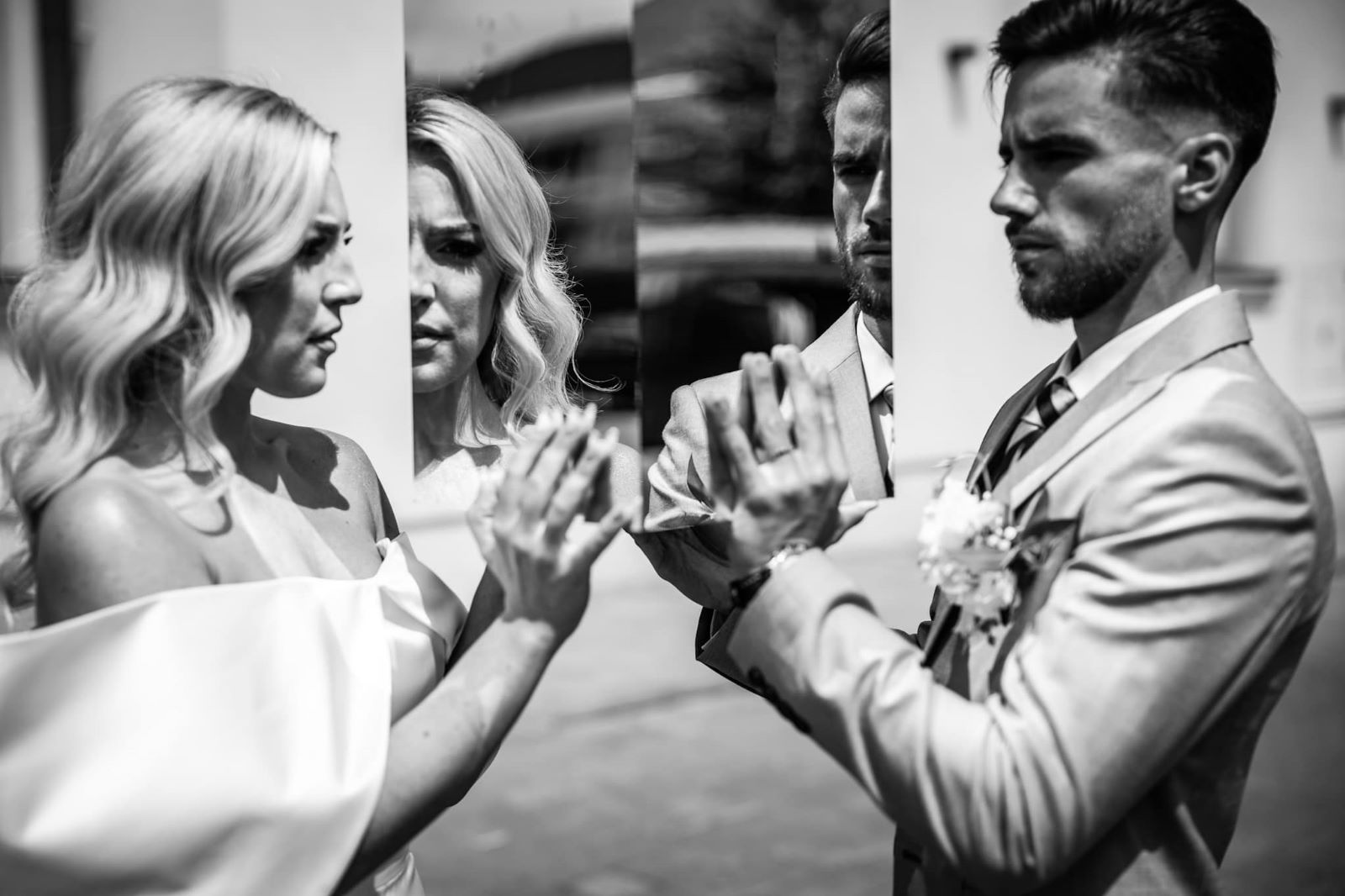 Casă de piatră, Mircea Donca!