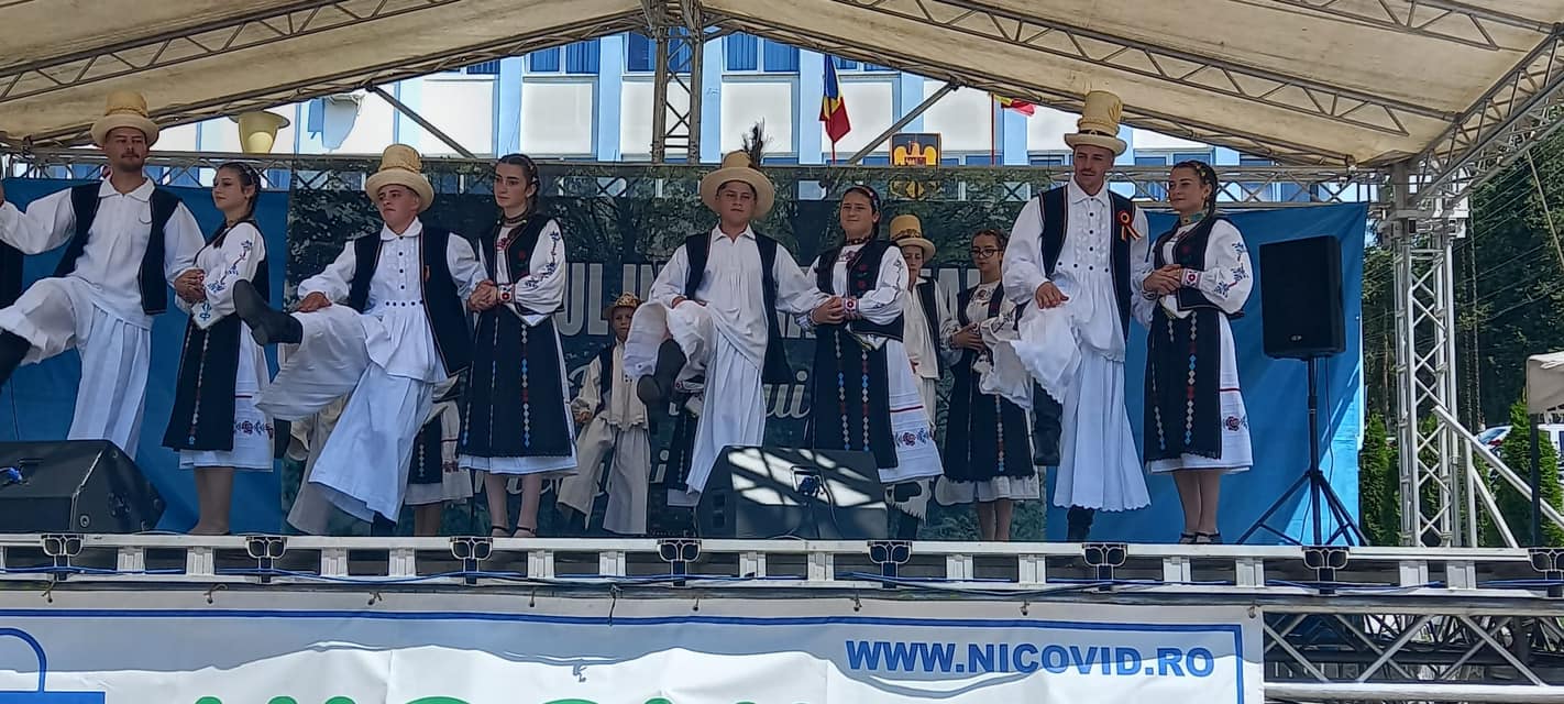 Ansamblul “Cetatea Codrului” ARDUD, la Festivalul de la Cehul Silvaniei