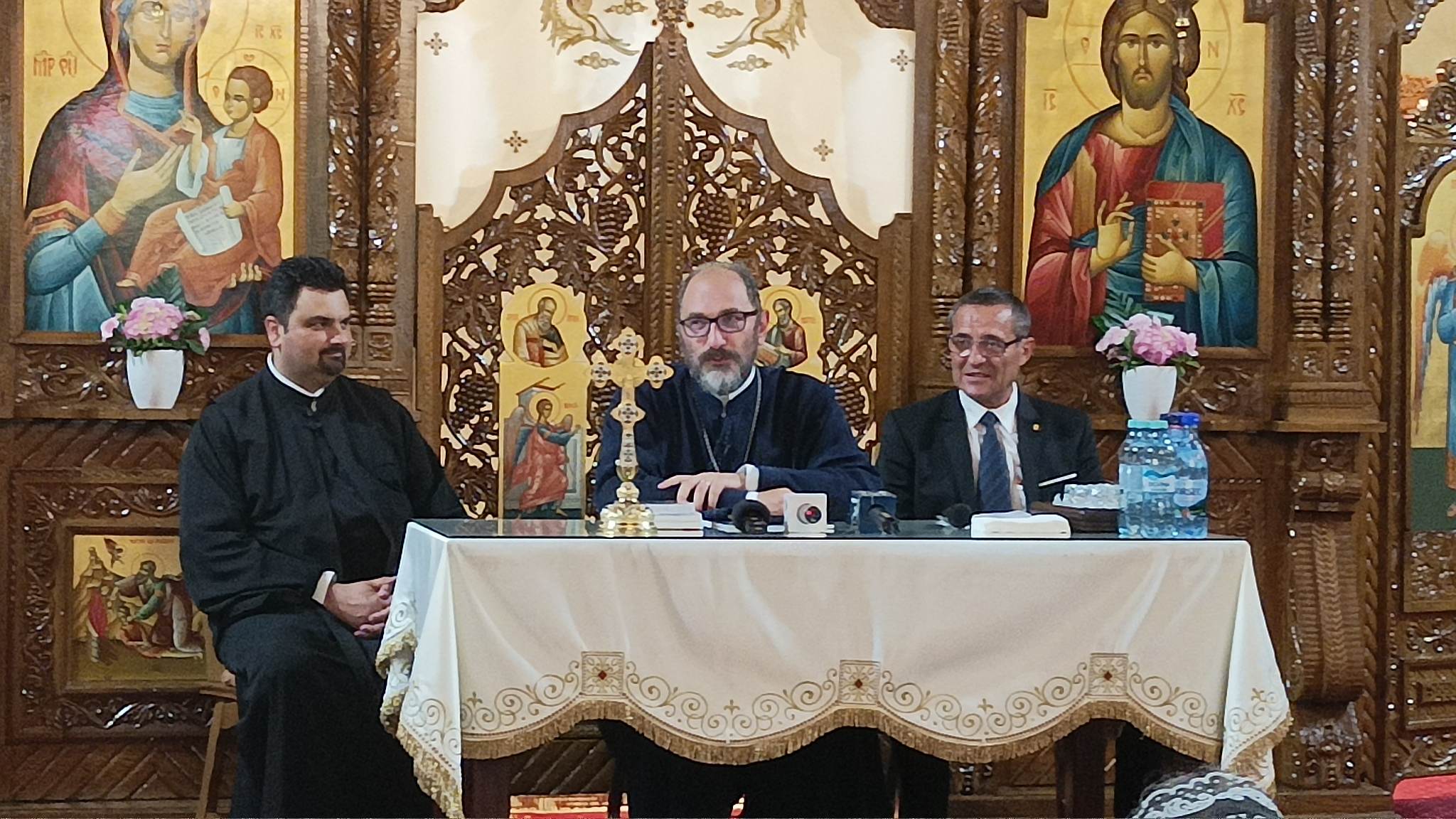 A avut loc cea de a treia ediție a conferinței „Eroi și Martiri”