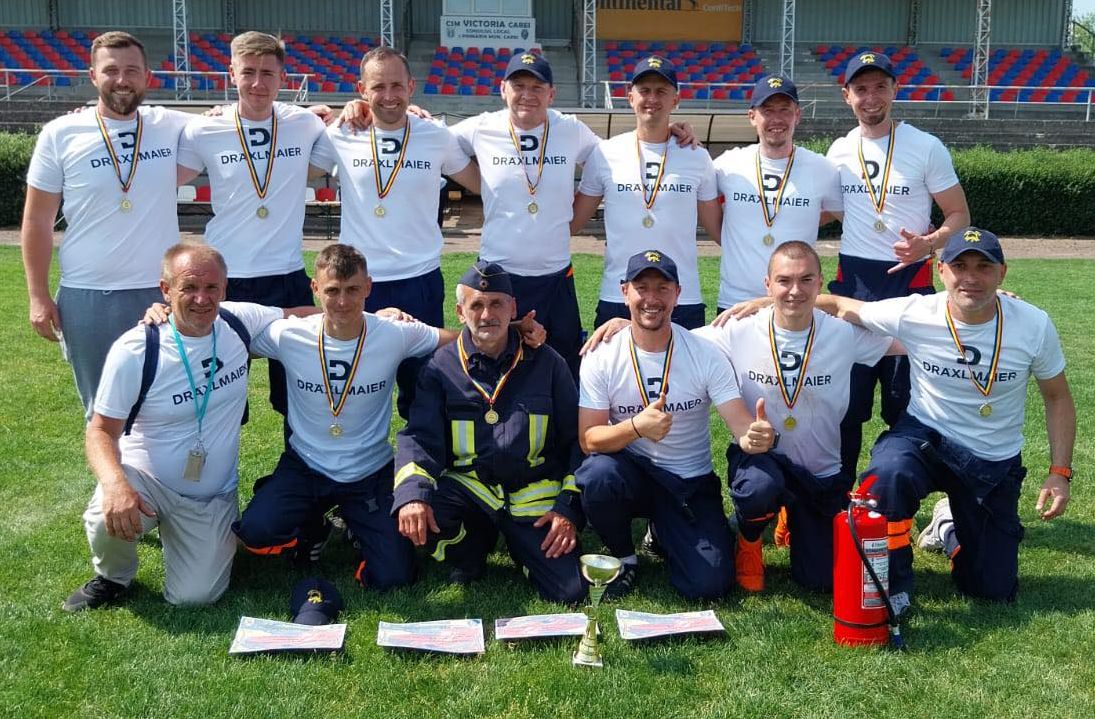 Băieţii de la Draxlmaier câştigă concursul de pompieri/firme/comune!