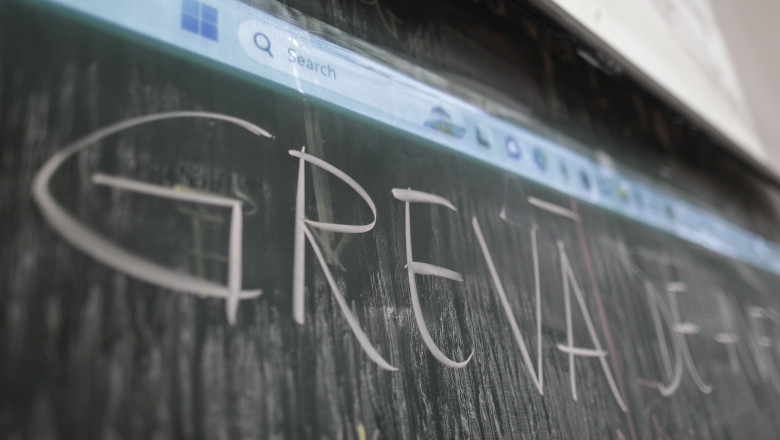 Asociațiile de părinți susțin greva profesorilor, dar cer ca examenele să nu fie afectate. Noi negocieri au loc la Ministerul Educației