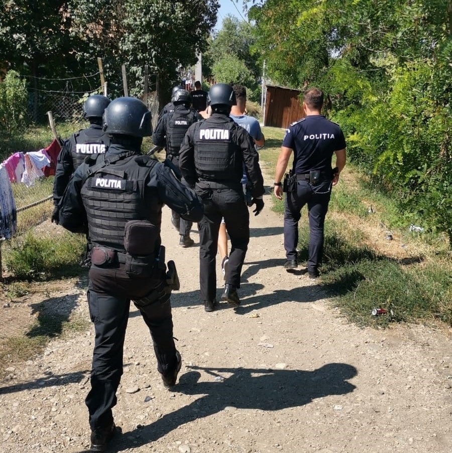 MASCAȚII  au descins iar în județ. CUIBURI INFRACȚIONALE,  destructurate