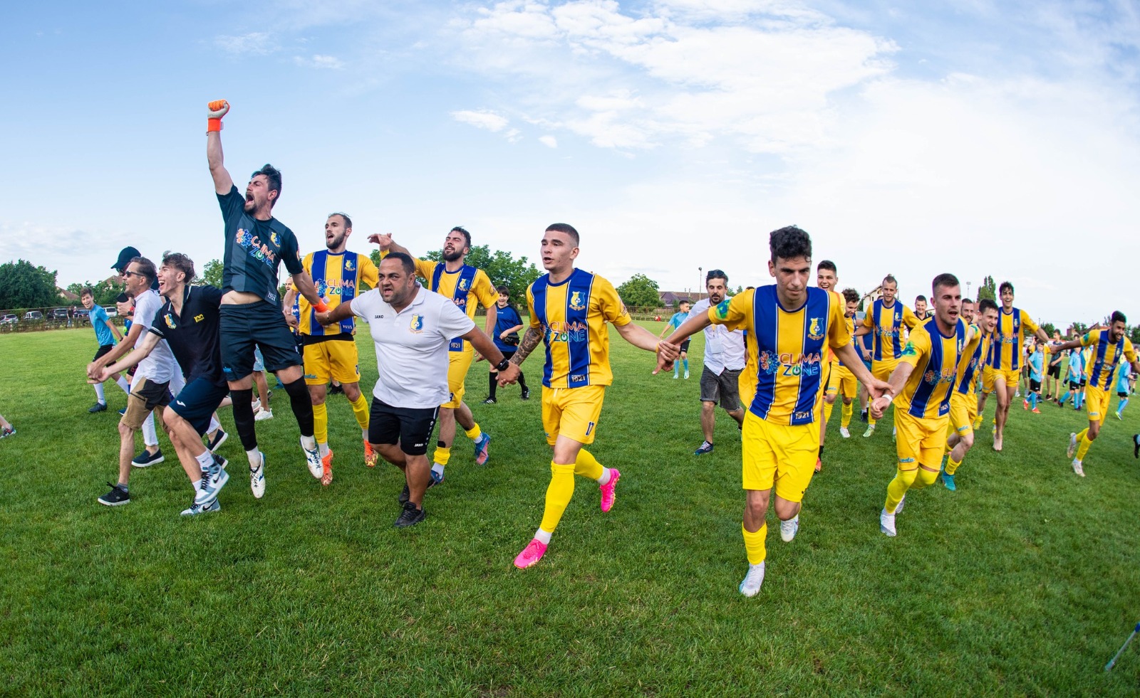 Baraj pentru Liga a 3-a: Olimpia 1921 Satu Mare- Luceafărul Bălan 8-1 (5-0). Promovare fără emoții!