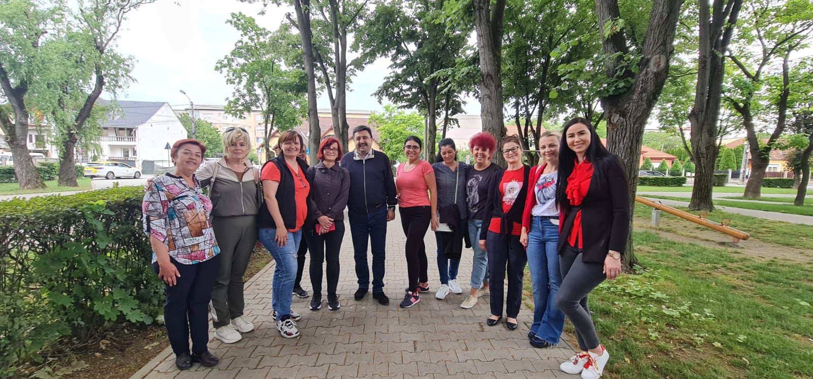 Oamenii pe primul loc. Prefectul județului și viceprimarul municipiului Satu Mare în vizită de lucru la solicitarea cetățenilor