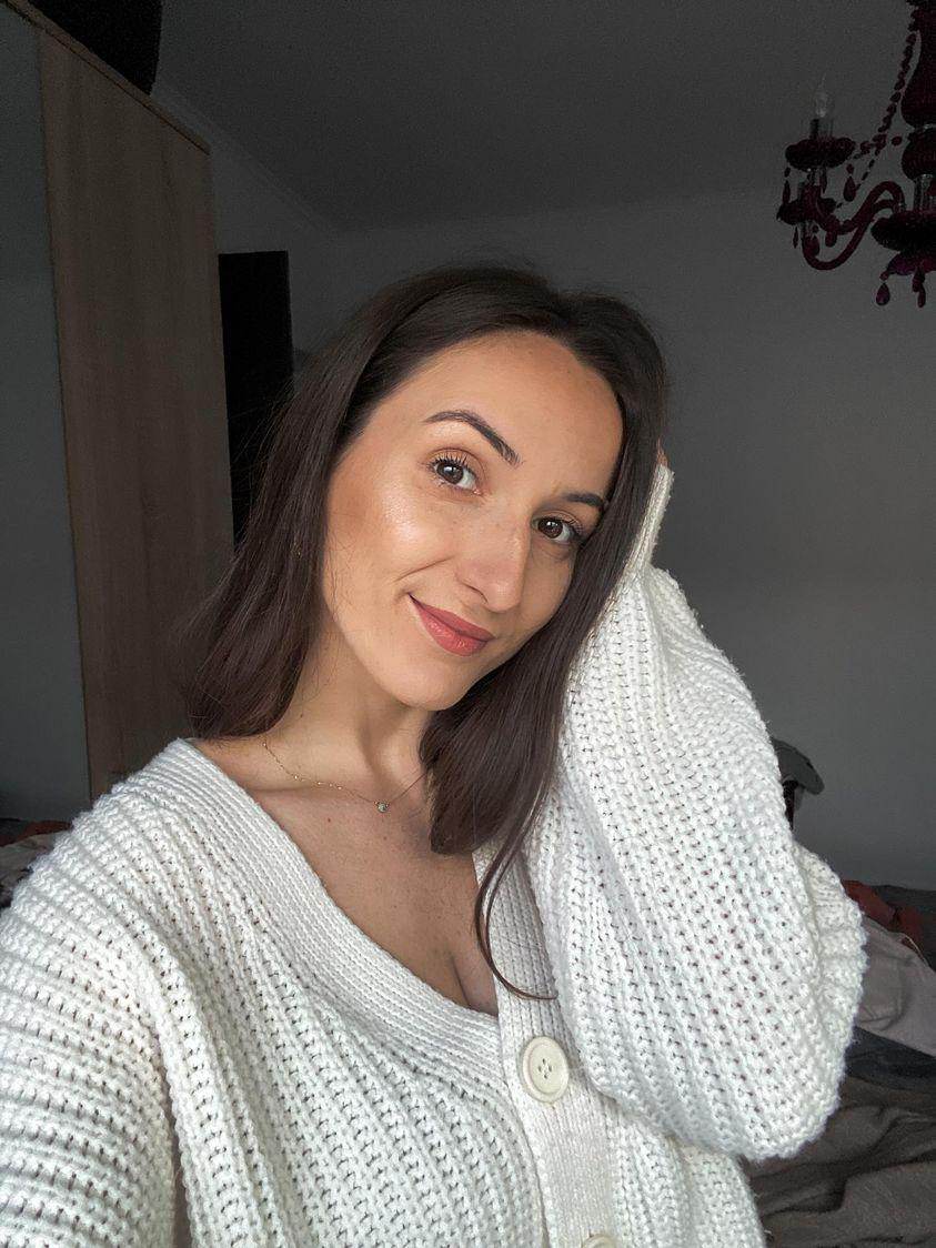 SPORT. Antrenoare de fitness din Franța s-a întors acasă în Satu Mare pentru a-și deschide propria sală de fitness