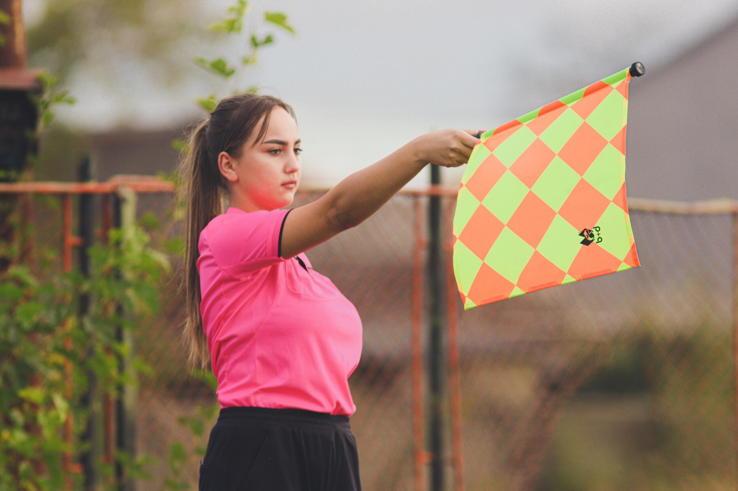 La mulţi ani, Jennifer Damian!