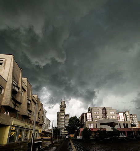 ALERTĂ. Avertizare meteo de averse torentiale si descarcari electrice