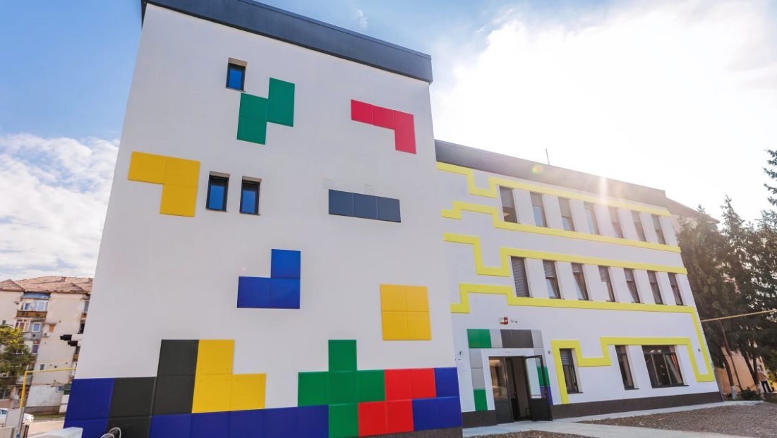 ÎNSCRIERI LA CENTRUL DE ZI PENTRU ADULȚII CU DIZABILITĂȚI INTELECTUALE