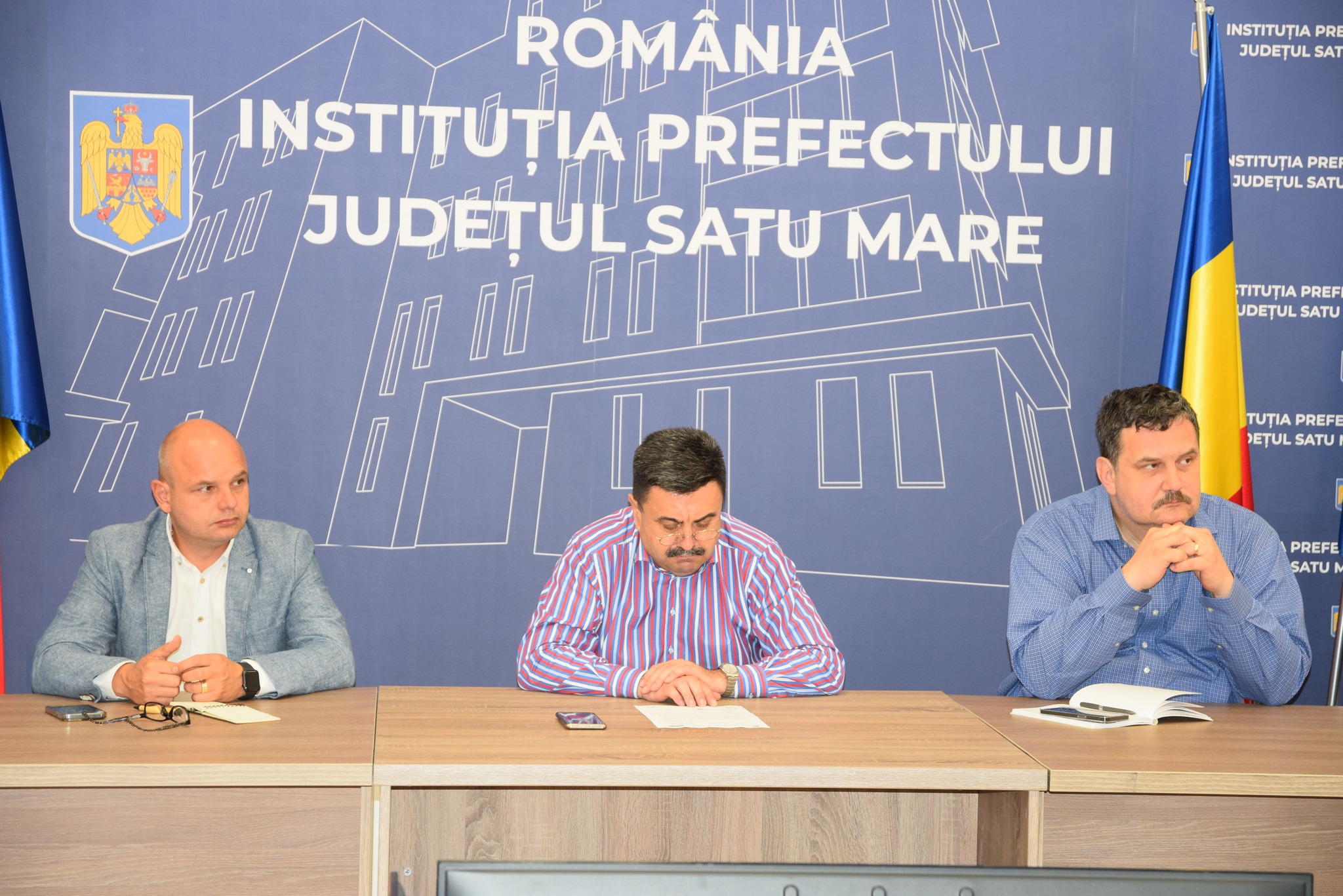 ȘEDINȚĂ DE URGENȚĂ!!! Subiectul: CRIZA  de la SPITAL