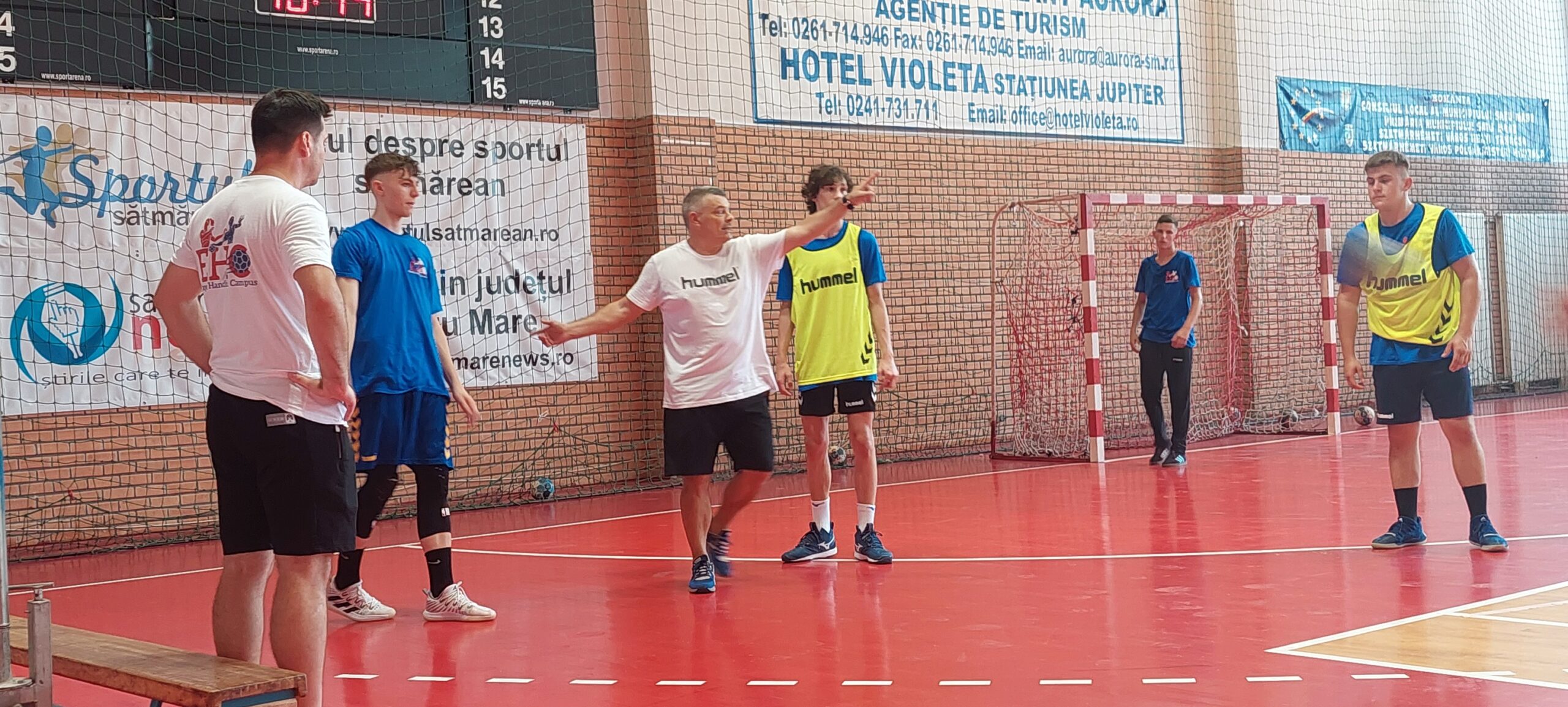 Antrenori de top din handbalul  mondial, la Satu Mare