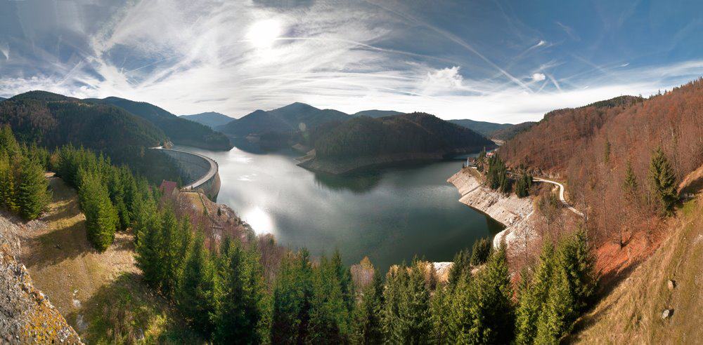 Drumeție prin superba Vale a Drăganului,  un loc desprins parcă din poveste