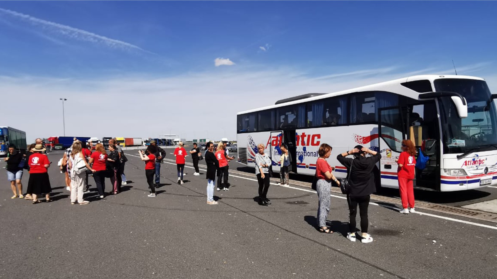 Servicii destinate protecției copiilor cu părinții plecați în străinătate