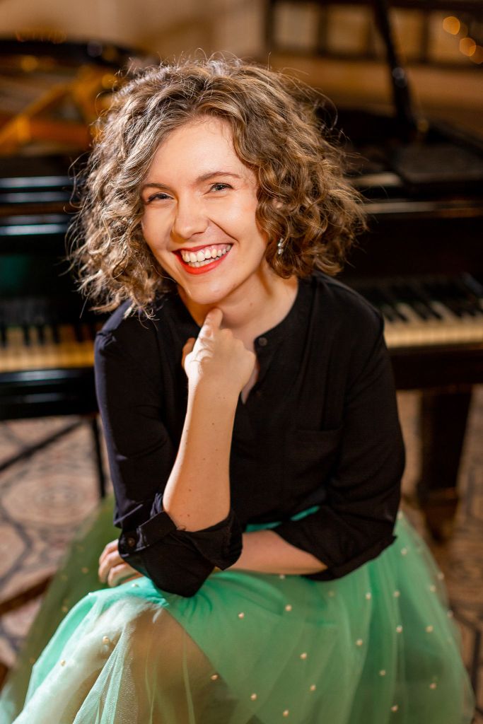 MUZICĂ. Alexa Stier, o tânără cu inițiativă