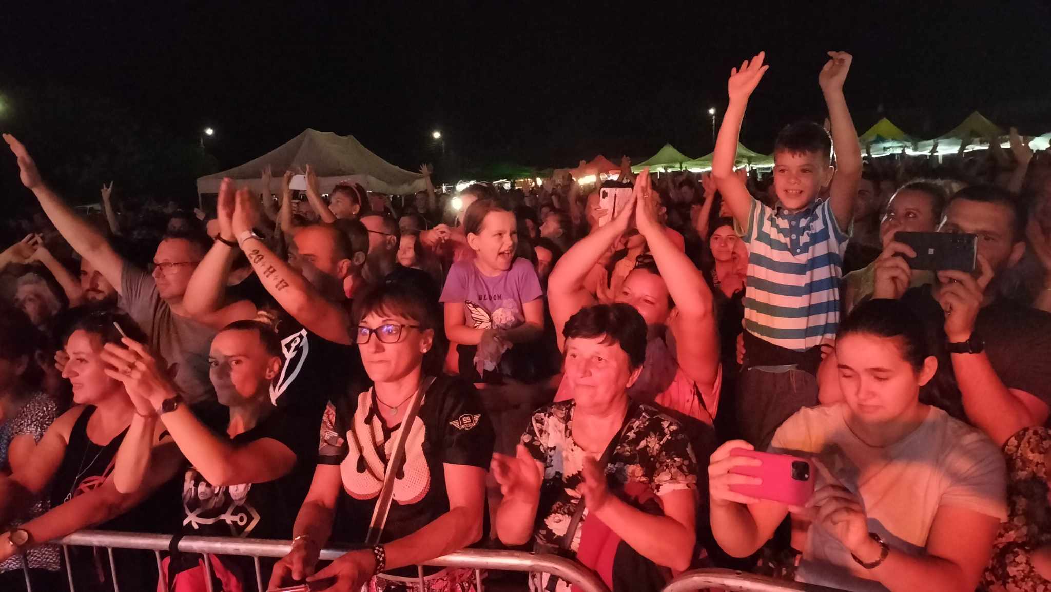 DISTRACȚIE. Se anunță o nouă sărbătoare de zile mari la Beltiug. Concerte unul și unul