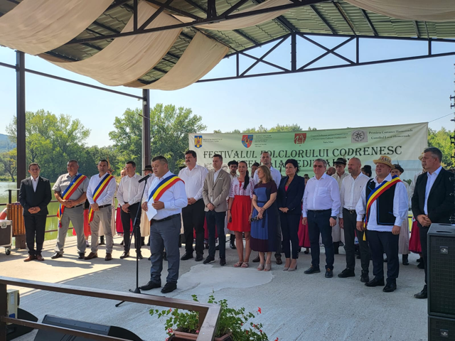 A început Ediția LXVI-a a Festivalului Folcloric Codrenesc “Oțeloaia” 