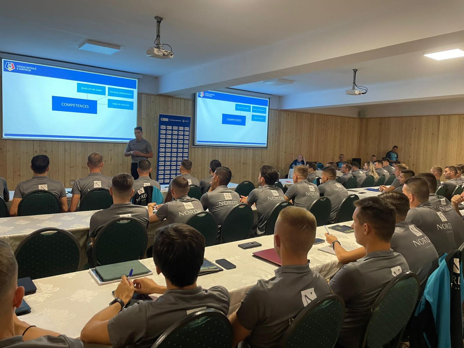 Kovacs Istvan, “profesor” pentru arbitrii din lotul Ligii a 2-a