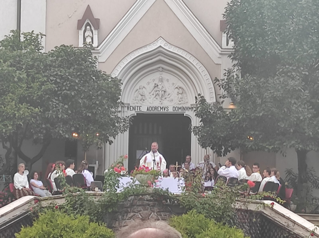 Despre “Echipa câștigătoare”  sau  “Mulțumesc, părinte Iulian Budău”!