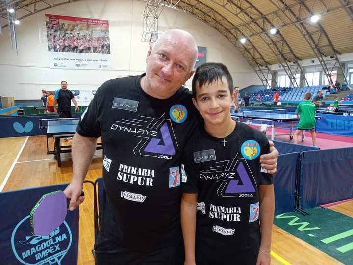 Tenis de masă. Familia Czigler urcă pe CS Armand Supur pe prima treaptă a podiumului