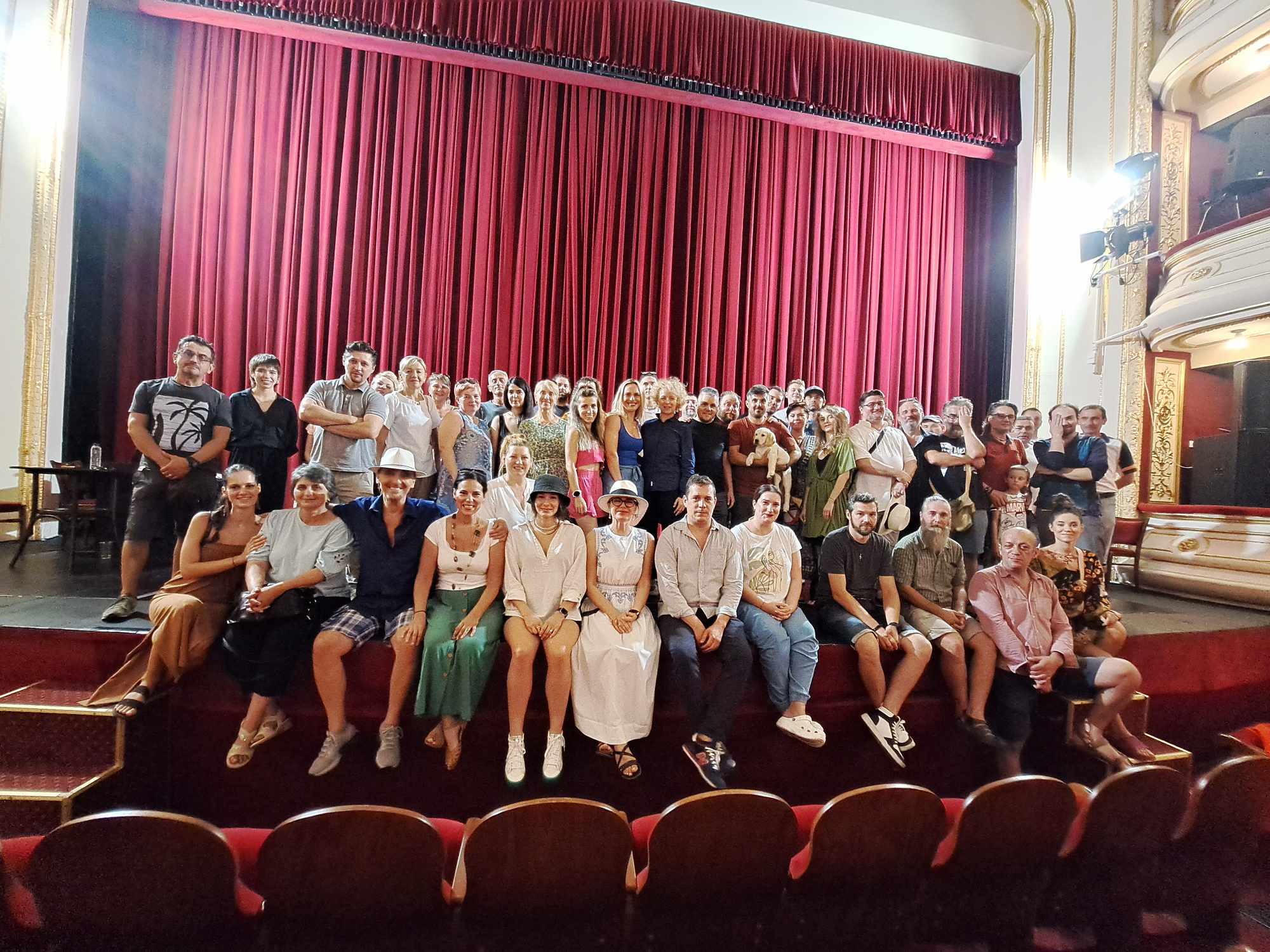 Cortina se ridică pentru o nouă stagiune a Teatrului de Nord Satu Mare!