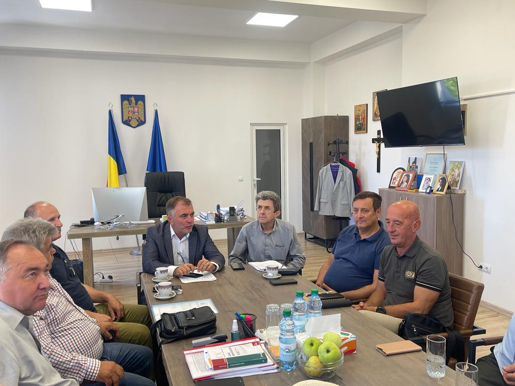 Tradiție. Începe sezonul de ”fiert pălinca”!