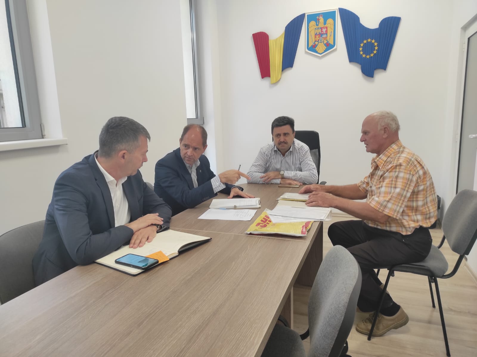 Prefectul Radu Roca a reluat audiențele cu cetățenii