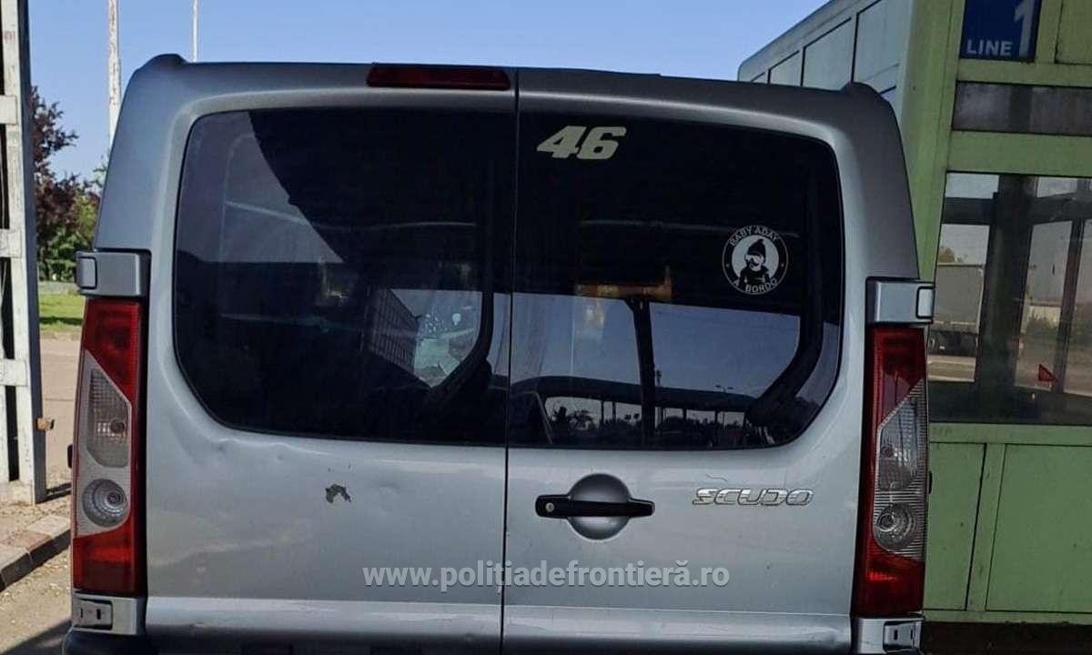 Autoturism căutat de autoritățile spaniole, depistat la intrarea în țară
