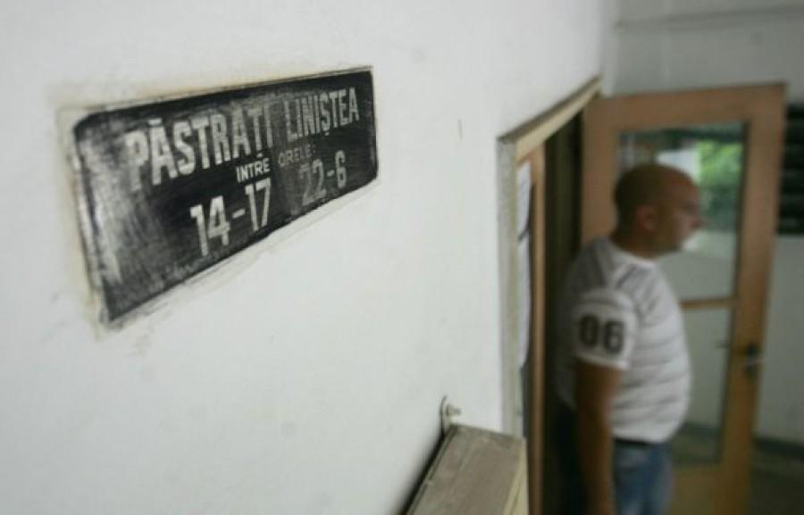 Despre viața la bloc sau cum poți lua  amendă dacă  pornești mașina de spălat sau aspiratorul în timpul programului de liniște