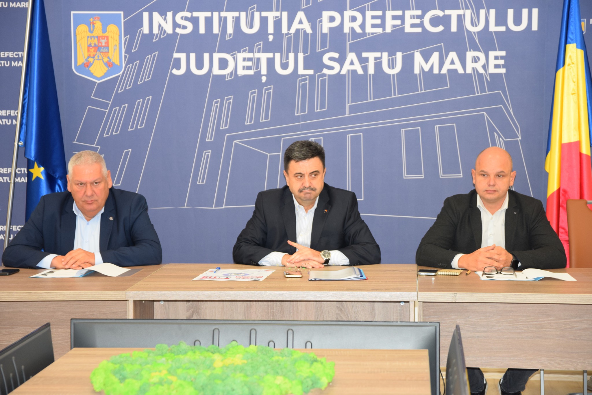 Colegiul Prefectural în ședință de lucru