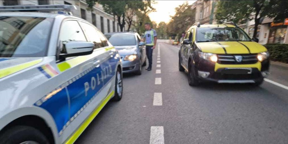 Amenzi cu duiumul și aproape zece permise reținute în traficul sătmărean