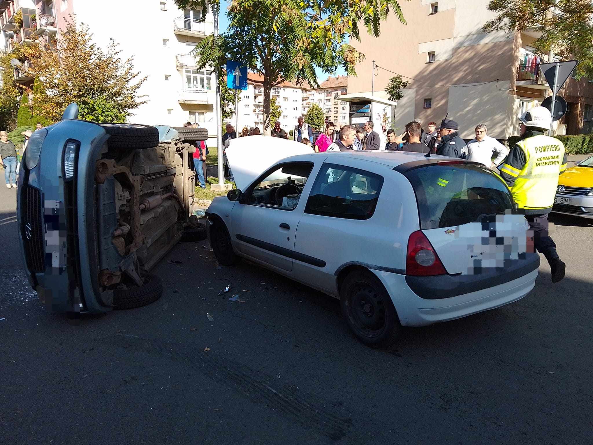 Accident cu persoană încarcerată la Satu Mare