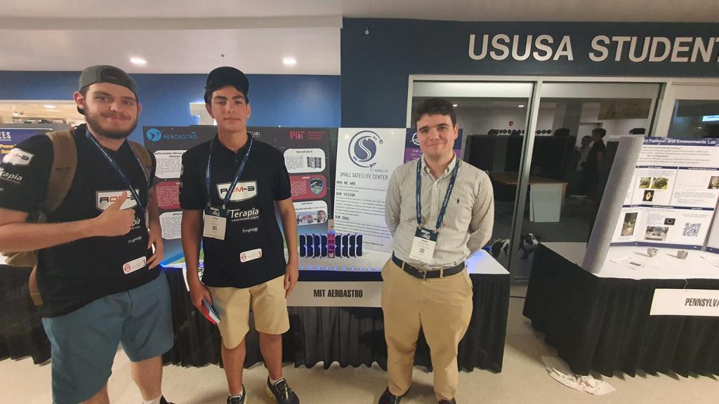 Al doilea satelit românesc construit de elevi a trecut testele și va fi lansat de la Space X în noiembrie la bordul unei rachete Falcon 9