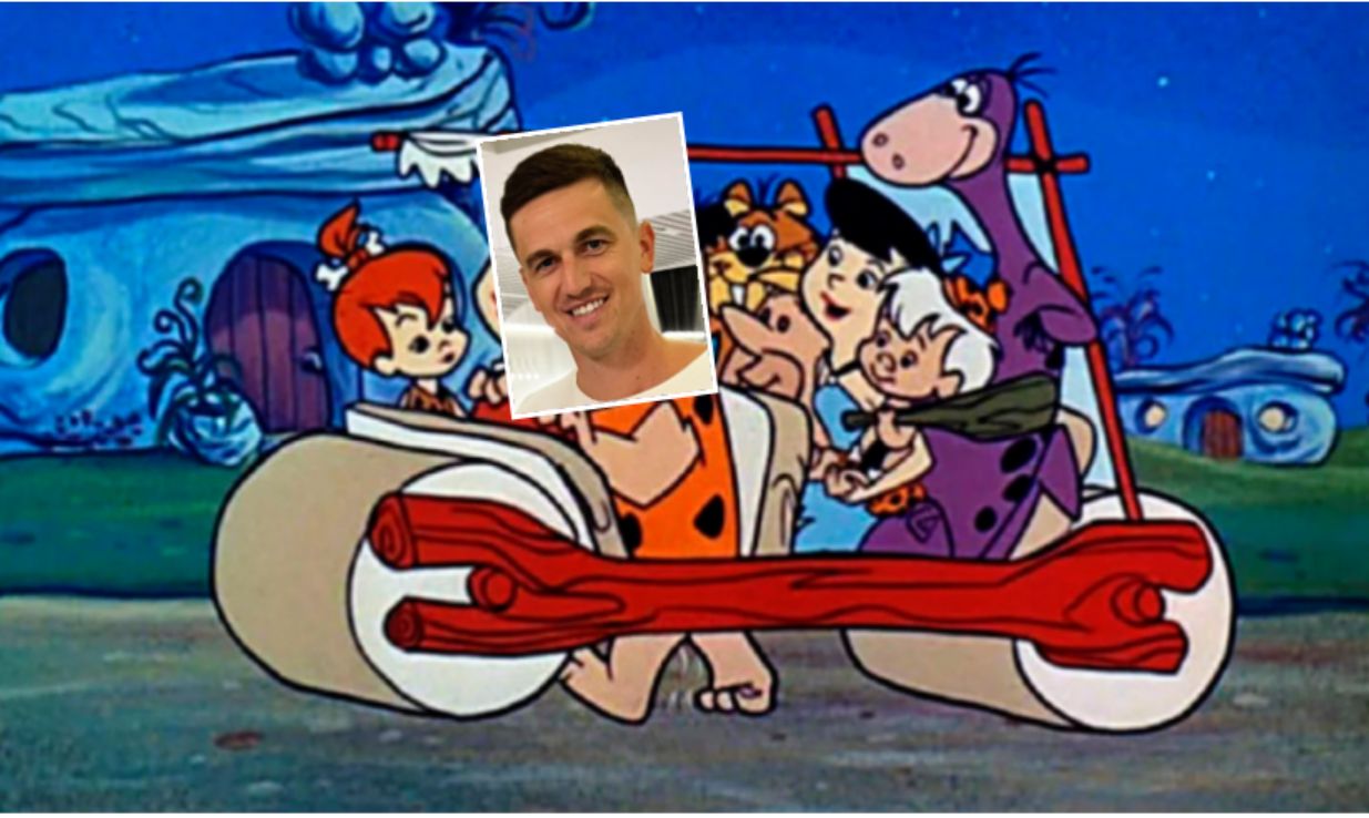 Florin Gardoș, în rolul lui Fred Flintstone: “Mergea cu picioarele pe jos” :)