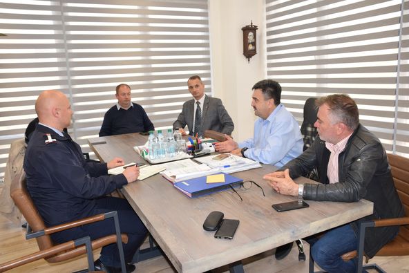 Prefectul Radu Roca se implică pentru găsirea soluțiilor în vederea extinderii Școlii ”Grigore Moisil”