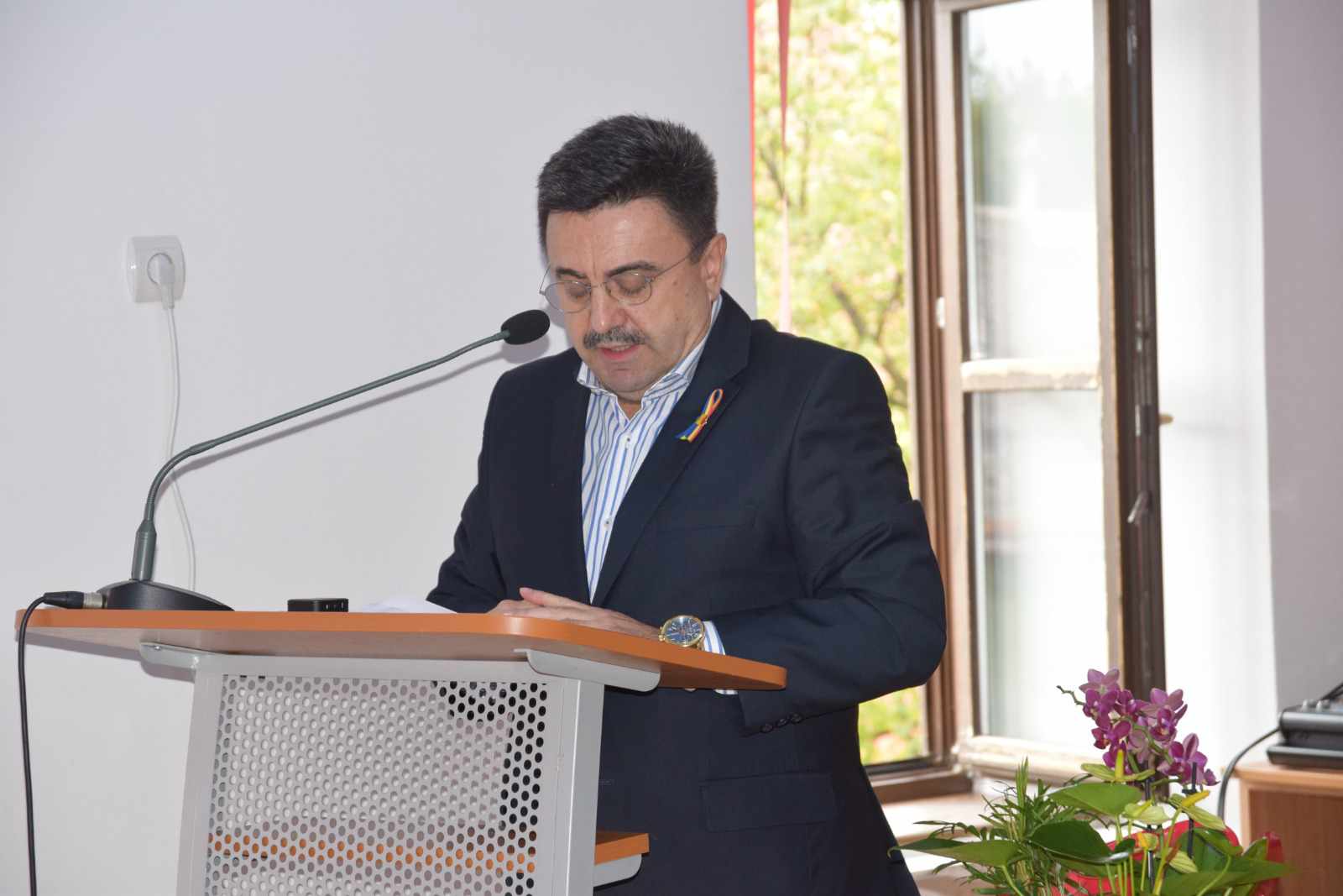 POZIȚIE Prefectul Radu Roca către directorii de școli: ”Nu mai închideți ochii la elevii problemă”