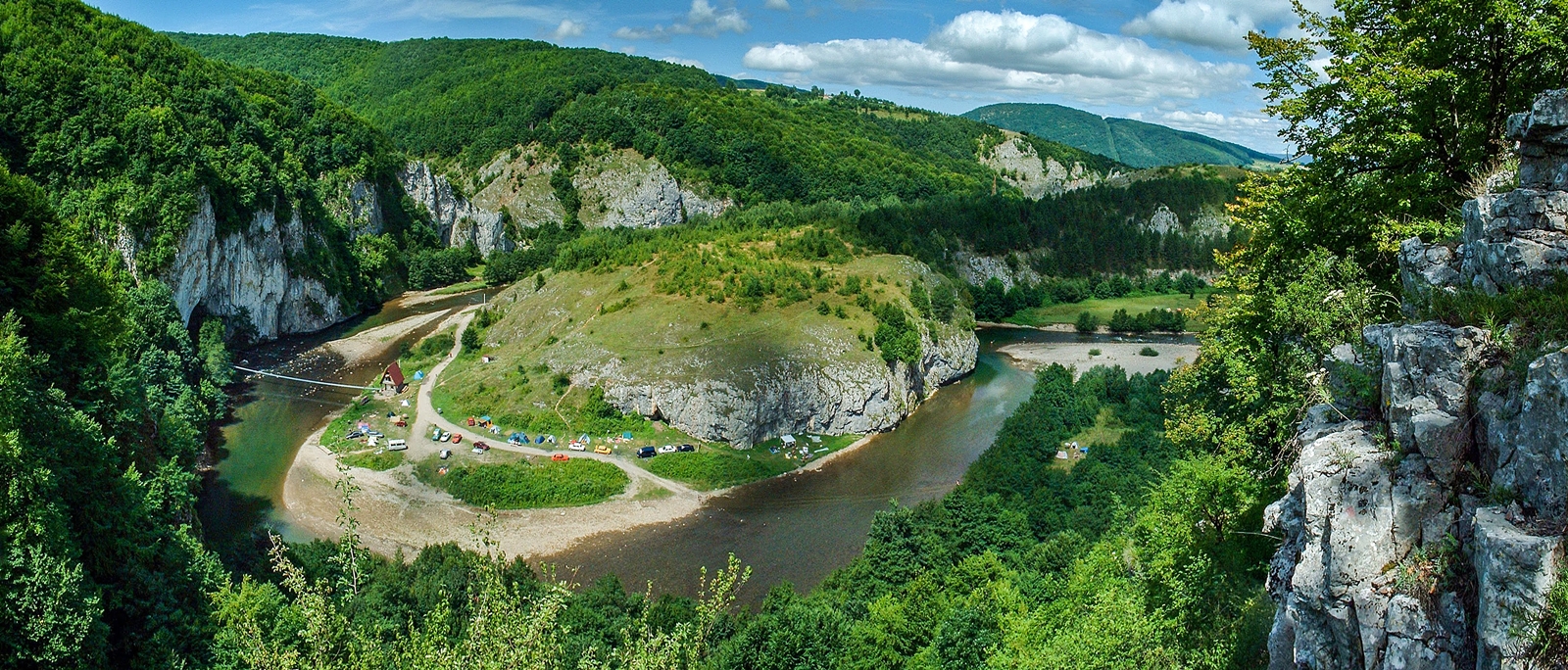 10 atracții turistice de văzut în Pădurea Craiului