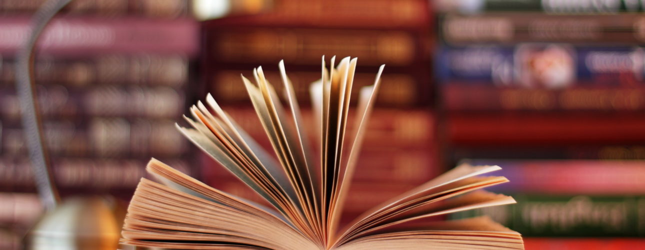 Lista primilor 20 de scriitori clasici români în viață, realizată de Asociația Academică a Cititorilor