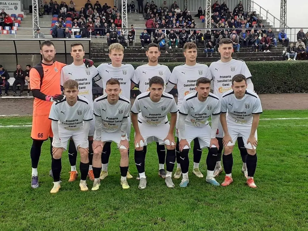 N-au putut să încurce liderul!