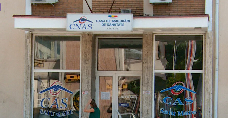 Angajații Casei de Asigurări din Satu Mare potestează. Activitatea cu publicul este oprită