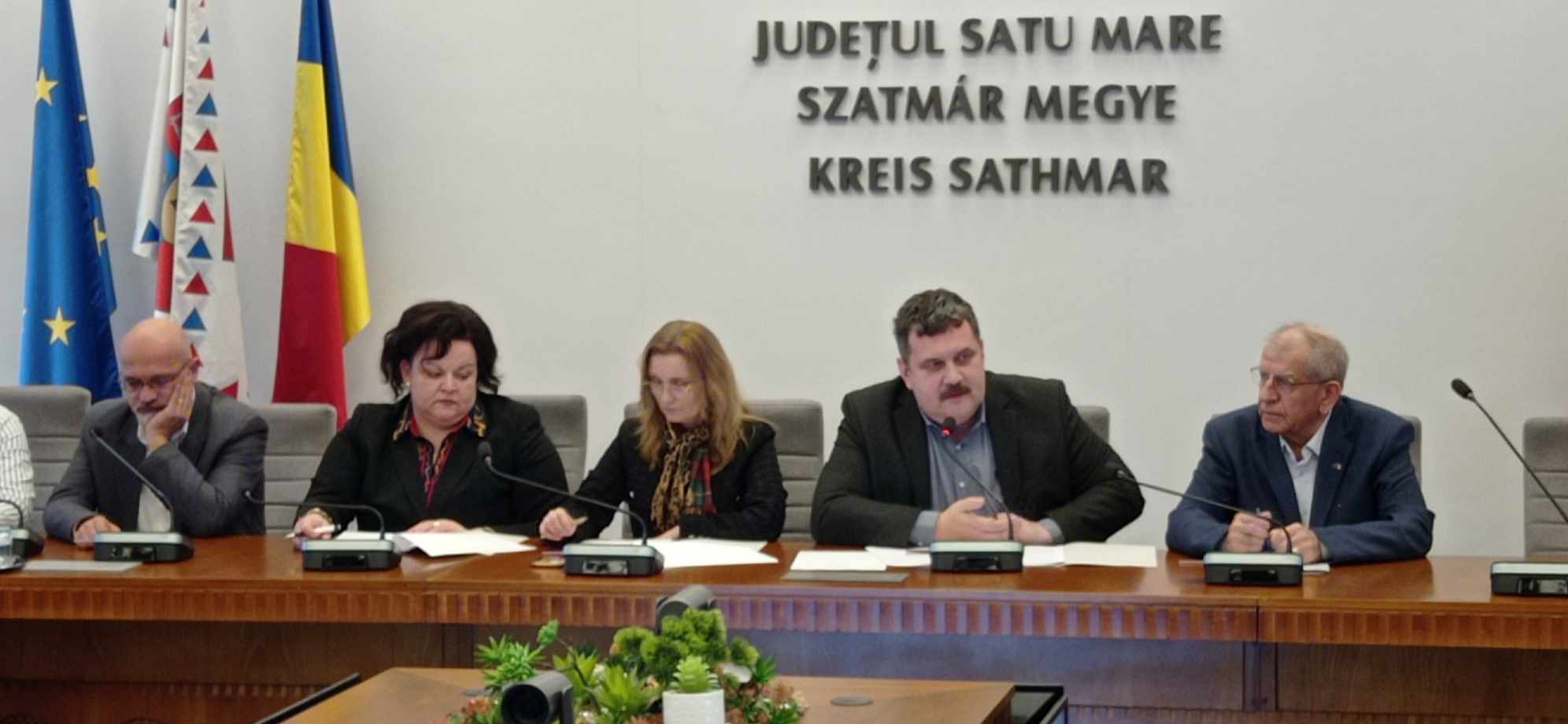 VESTE BUNĂ Sunt bani pentru plata asistenților maternali și a celorlalți angajați ai DGASPC