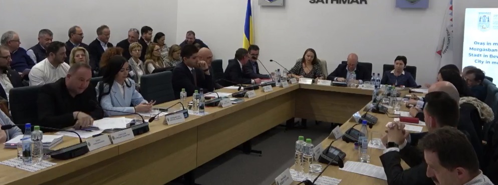 DISCUȚII Ședință cu scântei la Consiliul Local din cauza împrumuturilor Apaserv