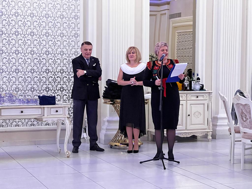 Balul Oamenilor de Afaceri