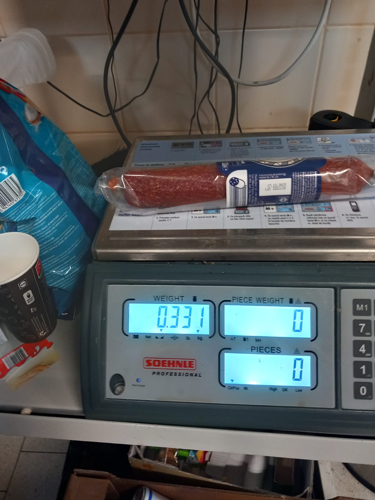 Supermarket amendat aspru de CJPC Satu Mare. ”Ciupitul la cântar” a devenit o formă de comerț