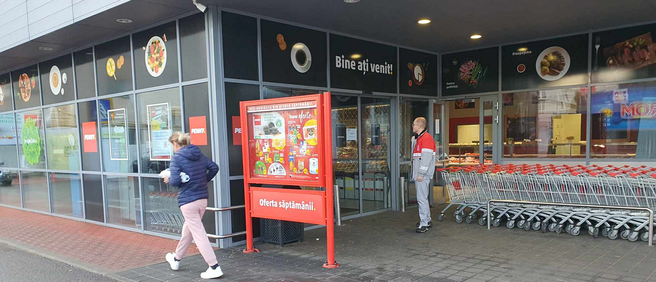 PRECIZĂRI. Nu unul, ci TREI magazine PENNY  au fost închise. Amenzi colosale și pentru Auchan