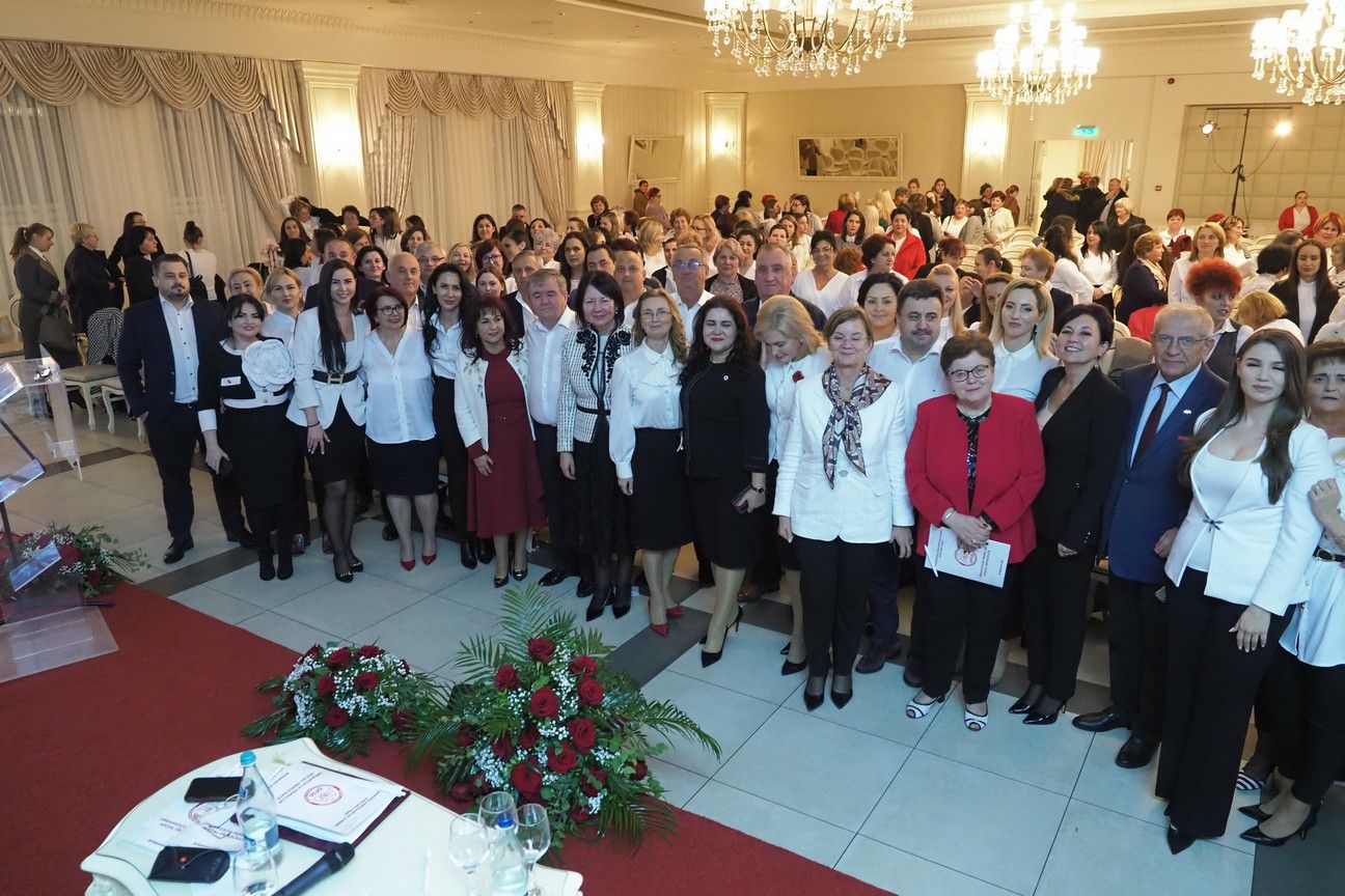 Femei puternice, alegeri puternice! Cornea Lenuța Tatiana a fost aleasă președinta  OFSD Satu Mare