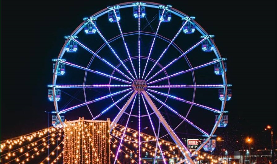 PREMIERĂ. Roată panoramică la Satu Mare. Când va avea loc aprinderea iluminatului festiv