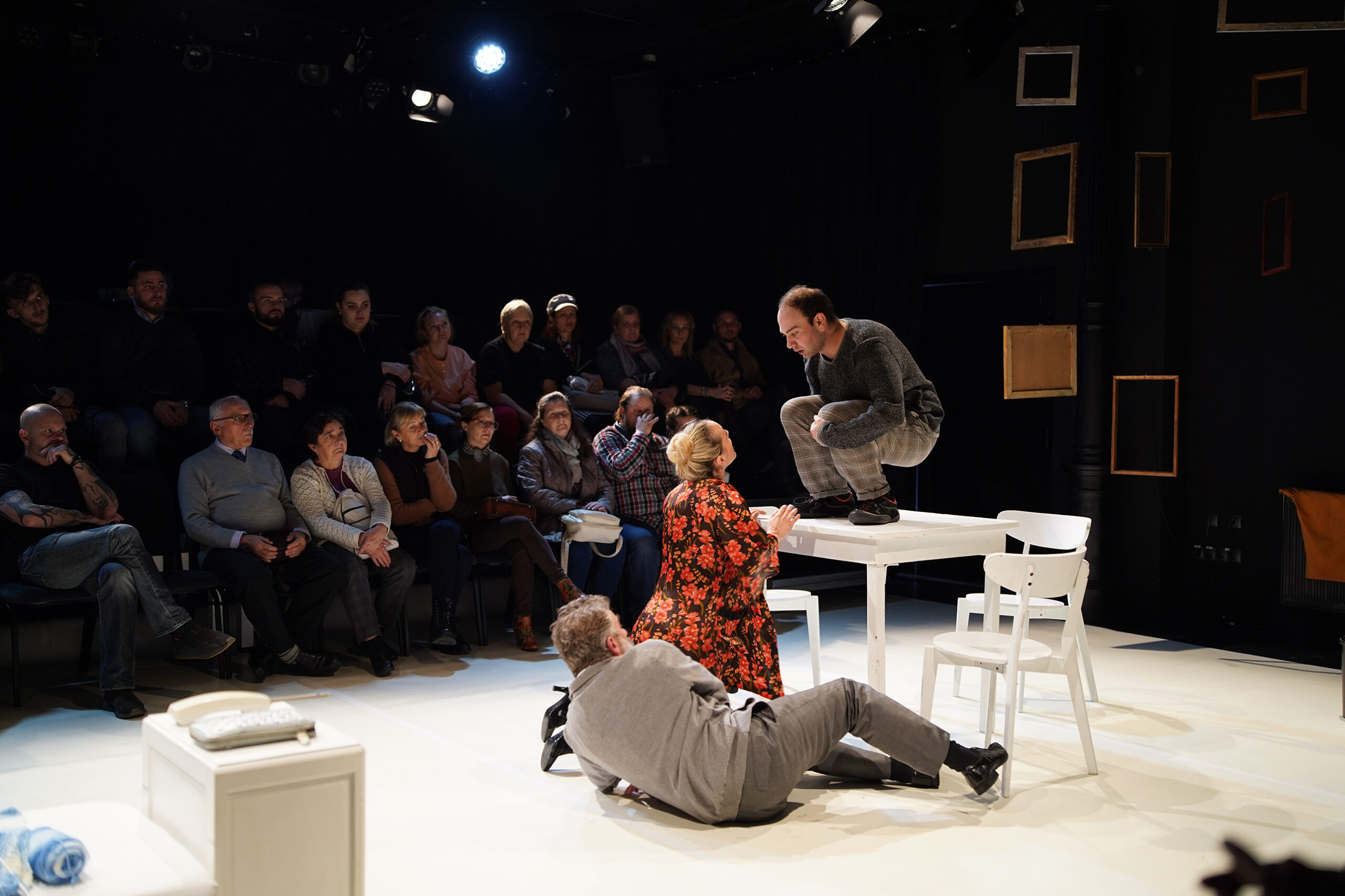 Spectacolele „Eterna reîntoarcere” și „Răsăritul” se joacă joi  în Sala Studio a Teatrului de Nord, în prezența autorului