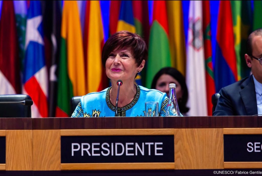 O nouă premieră la UNESCO. Sătmăreanca Simona Miculescu, președinte al Conferinței Generale