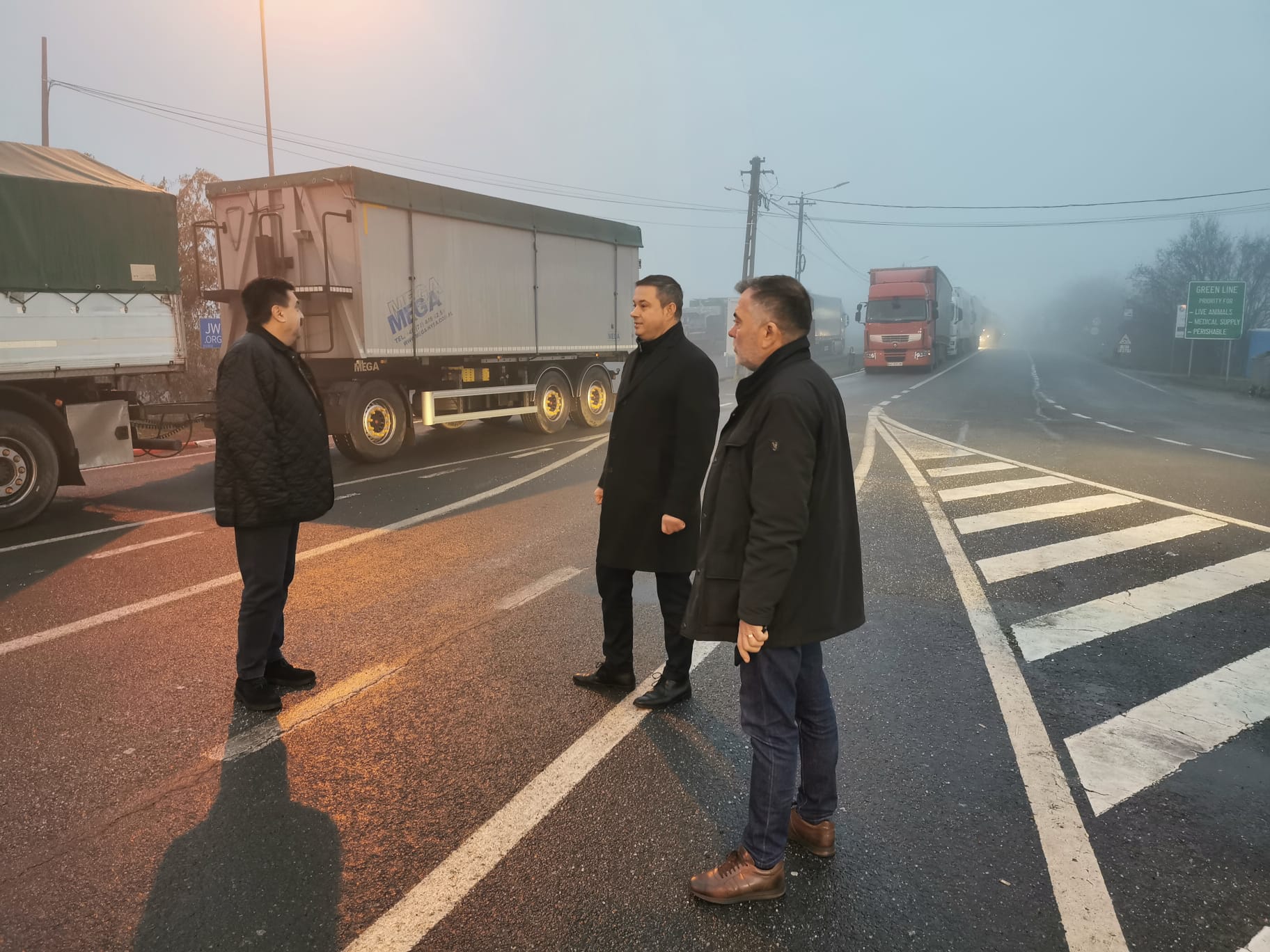 Trafic îngreunat în continuare, pe la Punctul de Trecere a Frontierei Halmeu